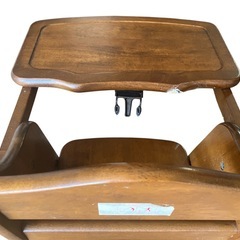 12/20まで掲載　
差し上げます　キッズダイニングチェアの画像