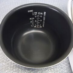 IH炊飯ジャー 5.5合炊き 象印　NP-XA10　2012年製の画像