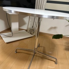 値下げ可能【12/20午前中お渡し】白カフェテーブル80cmの画像