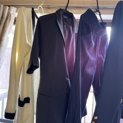 スーツの画像