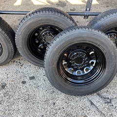 中古４本145/80R13 スタッドレスタイヤの画像