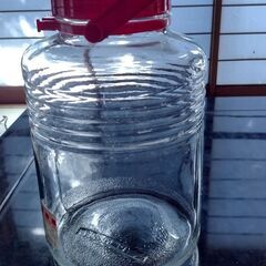果実酒びん　大きめ　８L　ガラス　梅酒　漬物　ピクルス　長期保存　の画像