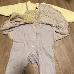 お花のカバーオールの画像