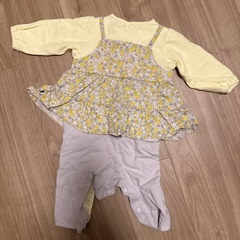 お花のカバーオールの画像