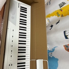 ALESIS88鍵盤ピアノの画像