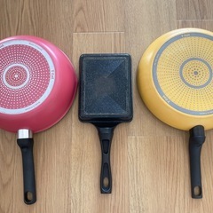 T-falのフライパン+玉子焼き器の画像