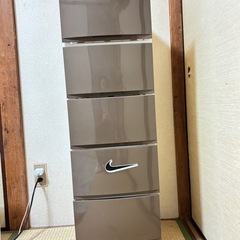 プラスチック製 衣装ケース
の画像