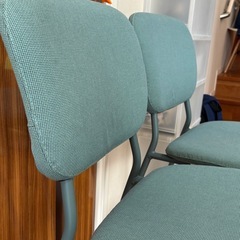 IKEA　ダイニングチェア　ヴィーハルスの画像