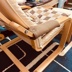 リクライニング　ロッキング　チェア　オットマンの画像