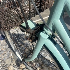 24インチギア付きママチャリ🚲　　自家塗装で見た目は悪いです😂がブレーキやギアチェンジ等に不具合なく乗れれば良い方向けかな？😅の画像