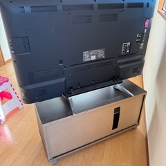 Panasonic VIERA 49V テレビ台付き(画面横線あり)の画像