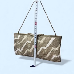 「LaMooci ビーズクラッチバッグ 高級の画像