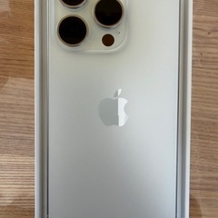 【超美品】iPhone15 Pro 128GB ホワイトの画像