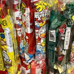 ④うまい棒　テリヤキバーガー　サラダ　エビマヨネーズ 90本の画像