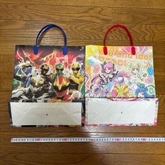 ナンバーワン戦隊 ゴジュウジャー&キミとアイドル プリキュア♪ Merry Xmas紙袋セットの画像