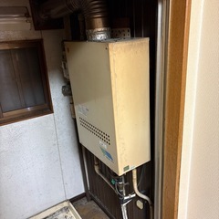 給湯器　　外して下さい。差し上げます。の画像