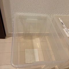 IKEAイケアふた付き収納ボックスSAMLA（サムラ）22L ニつの画像