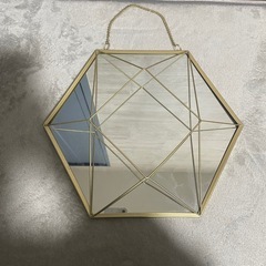 【完売品】salut! サリュ 壁掛け鏡 ヘキサゴンウォールミラーの画像