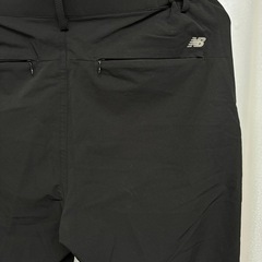 NewBalance TheCity  スリムテーパードパンツ　新品　37の画像