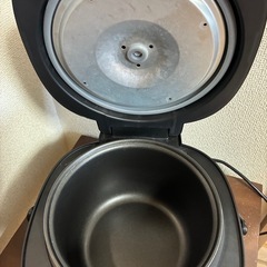 炊飯器の画像