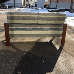 美原店 マルニ木工 2人掛け ソファ ストライプ柄　アンティークの画像