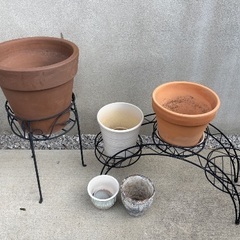 植木鉢・ワイヤースタンドの画像