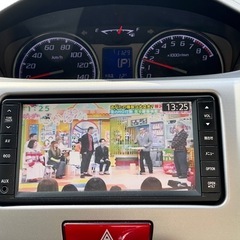 安心の総額表示！車検9年11月11日ダイハツムーヴカスタムXリミテッドそのまま乗って帰れます！禁煙車バックモニターTVナビ！エコアイドル純正アルミホイールの画像