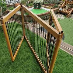 （お話し中）犬用・木製フェンス訳あり３枚の画像