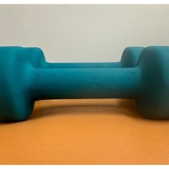 Amazonブランド Umi. ネオプレンダンベル 2kg × 2個セット 500円の画像