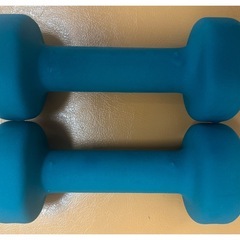 Amazonブランド Umi. ネオプレンダンベル 2kg × 2個セット 500円の画像