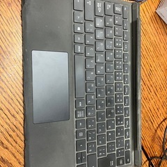 エプソンコピー機　訳あり　サーフェス充電器1 キーボード2つの画像