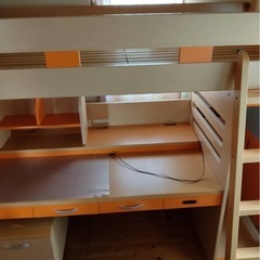 デスク付きロフトベットの画像