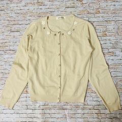 【美品・MISCH MASCH 】ビージュ付き　カーディガンとインナー　Mサイズの画像