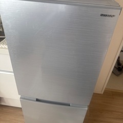 SHARP 冷蔵庫　SJ-D15G-S　2020年製　グレーの画像