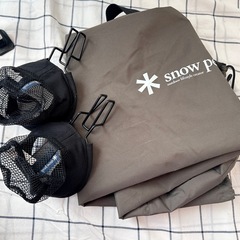 【2脚セット】Snow Peak(スノーピーク)の折りたたみチェア（椅子、ドリンクホルダー、クッション、椅子の収納カバー、ローチェア30 カーキ）の画像