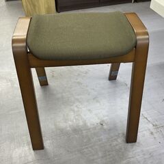 ニトリ リューク 木製スツール 椅子 チェア コンパクト ミニ ブラウン  札幌市手稲区の画像