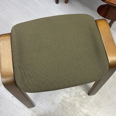 ②ニトリ リューク 木製スツール 椅子 チェア コンパクト ミニ ブラウン 札幌市手稲区の画像