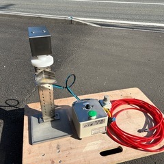 ■中古品 アラハタフードマシーン DSM-S型 打栓機 2023年 スパウトキャッパー 動作問題無し 厨房 ■の画像