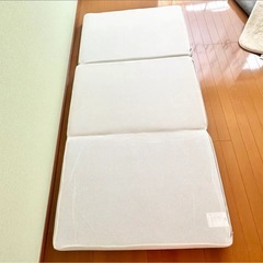 ニトリ　折り畳み　マットレス　シングル　布団　セットの画像