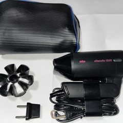 ブラウンドライヤー＆懐中電灯電池式の画像