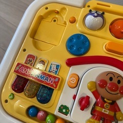 アンパンマン 遊べるテーブルの画像