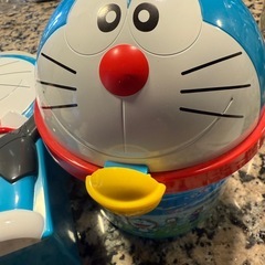 ドラえもんケースの画像