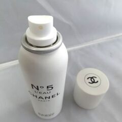 容器込み残量162g CHANEL シャネル N°5 ロー オールオーバー スプレイ ヘア＆ボディ ミスト 150ml ☆札幌市白石区☆店頭お引き取り歓迎【自社配送は札幌市内限定】の画像