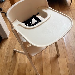  ベビーハイチェアの画像