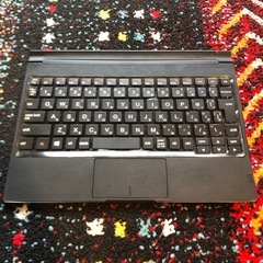 Lenovo製のBluetoothキーボードの画像