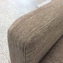 【ニトリの二人掛けソファ】 2人掛けソファ ニトリ　NITORI　Nポケットソリーズ 2シーター　ラブソファ 　布製　クッション付き：ブラウンの画像