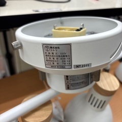 ☆ドリーム荒牧店☆ジモティー割引有☆【クリーニング済み】ニトリ/メストロ/4灯ペンダントライトの画像