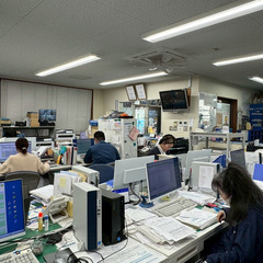 ▼正社員：経理事務スタッフ【業界未経験OK】▼ 適性にあわせて配属！自分に合った働き方ができる◎ 将来の不安はなし！なくなることがないリサイクル◎ チームワーク抜群！協調性を大切にしています◎の画像