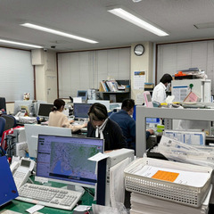 ▼正社員：経理事務スタッフ【業界未経験OK】▼ 適性にあわせて配属！自分に合った働き方ができる◎ 将来の不安はなし！なくなることがないリサイクル◎ チームワーク抜群！協調性を大切にしています◎の画像