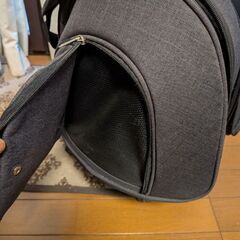 犬のキャリー&リュック　OPPO オッポ Pet Carrier muna ペットキャリア ミュナ ネイビーブラック 犬 猫 ペットキャリー キャスター付き リュック バッグ カート 4WAY 布製 撥水 メッシュの画像